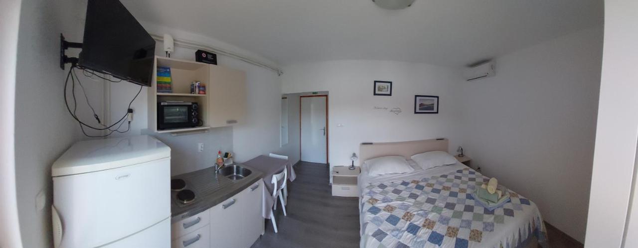 Gvacic House Daire Supetarska Draga Dış mekan fotoğraf