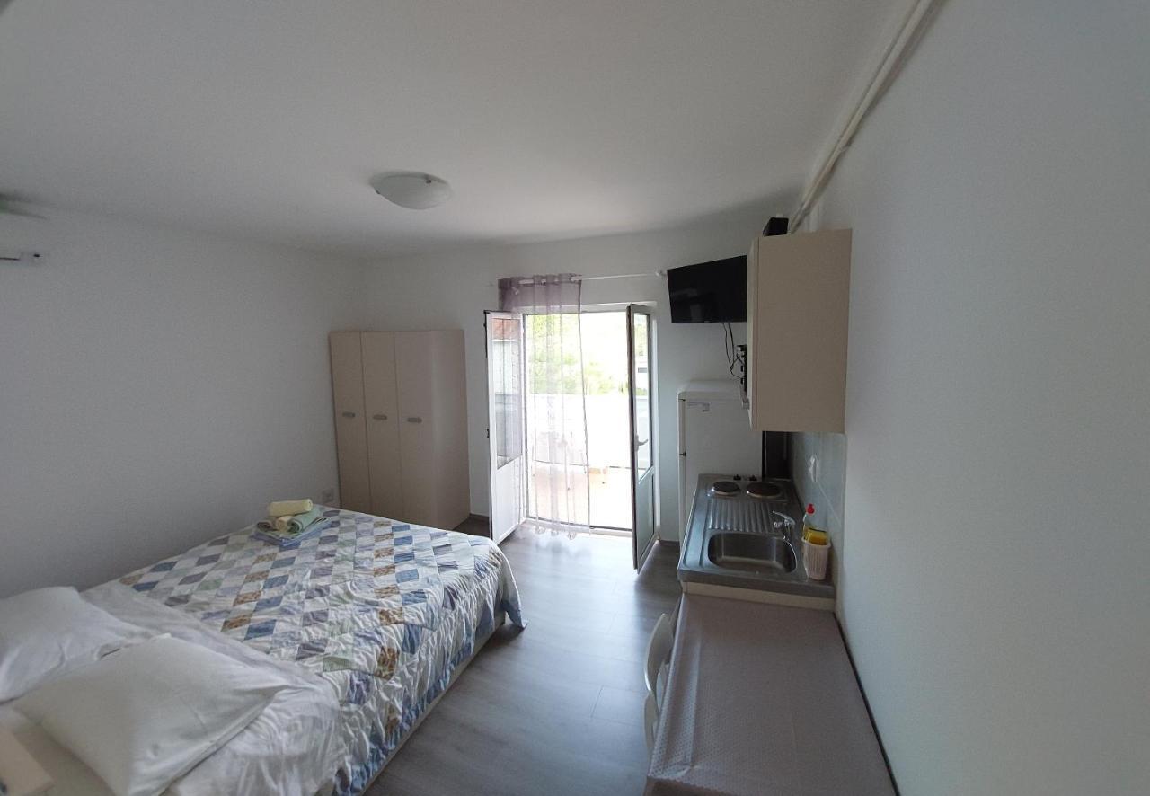 Gvacic House Daire Supetarska Draga Dış mekan fotoğraf
